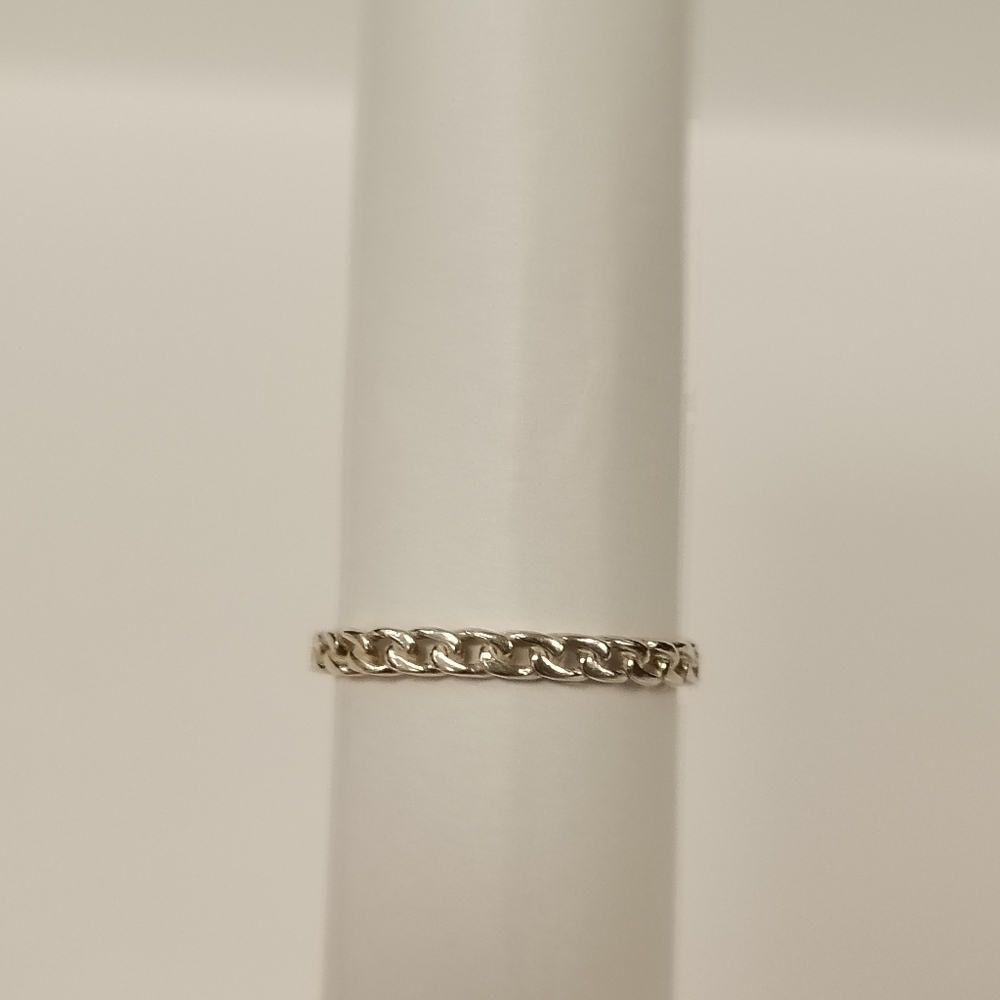 Fixed chain 925 Sterling silver ring.